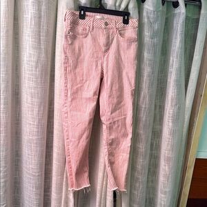 LC Lauren Conrad Pink Ankle Cropped Jeans